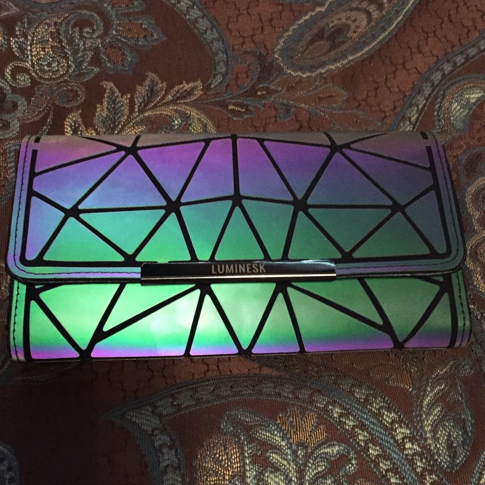 Luminesk Wallet